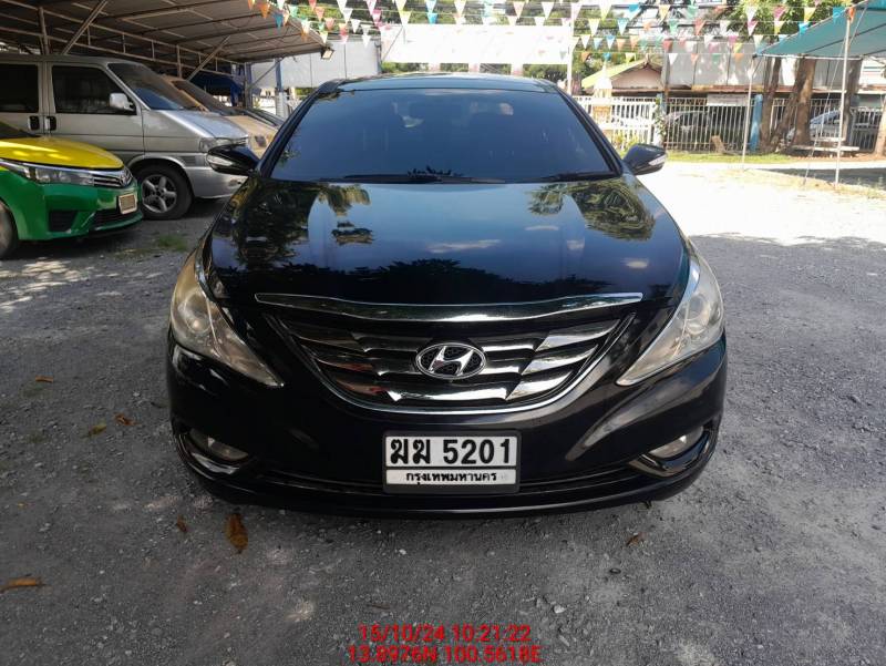 HYUNDAI SONATA SPORT