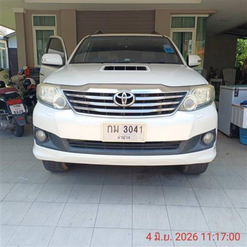TOYOTA FORTUNER 3.0 V 4WD