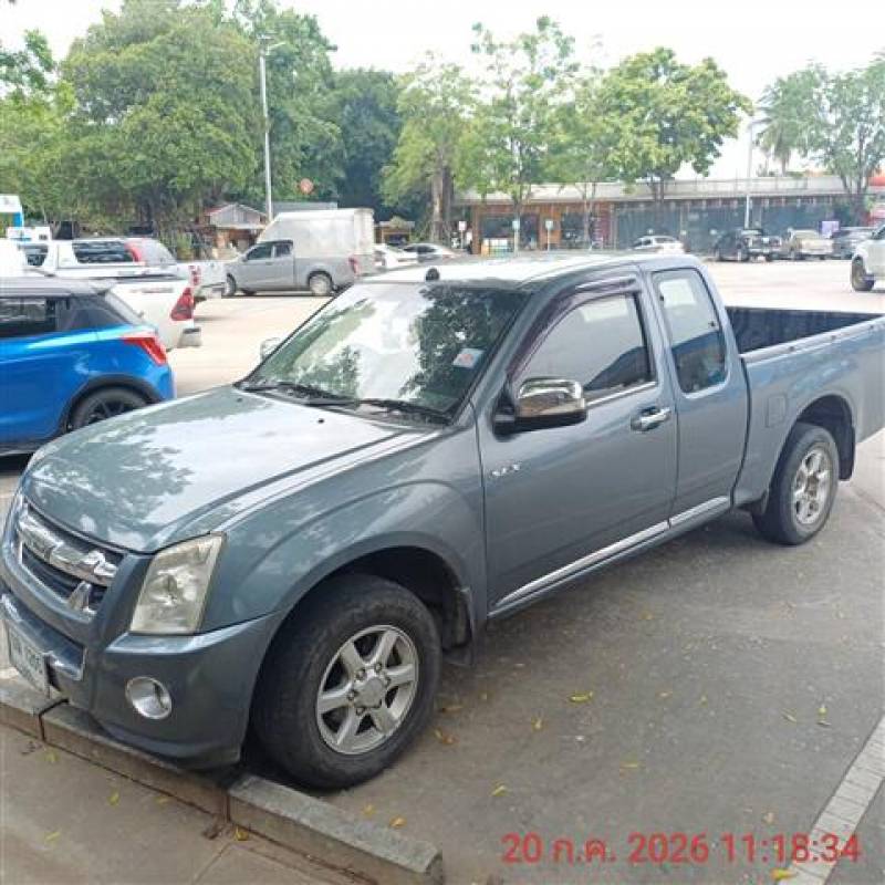  ISUZU D-MAX SPACE CAB SLX